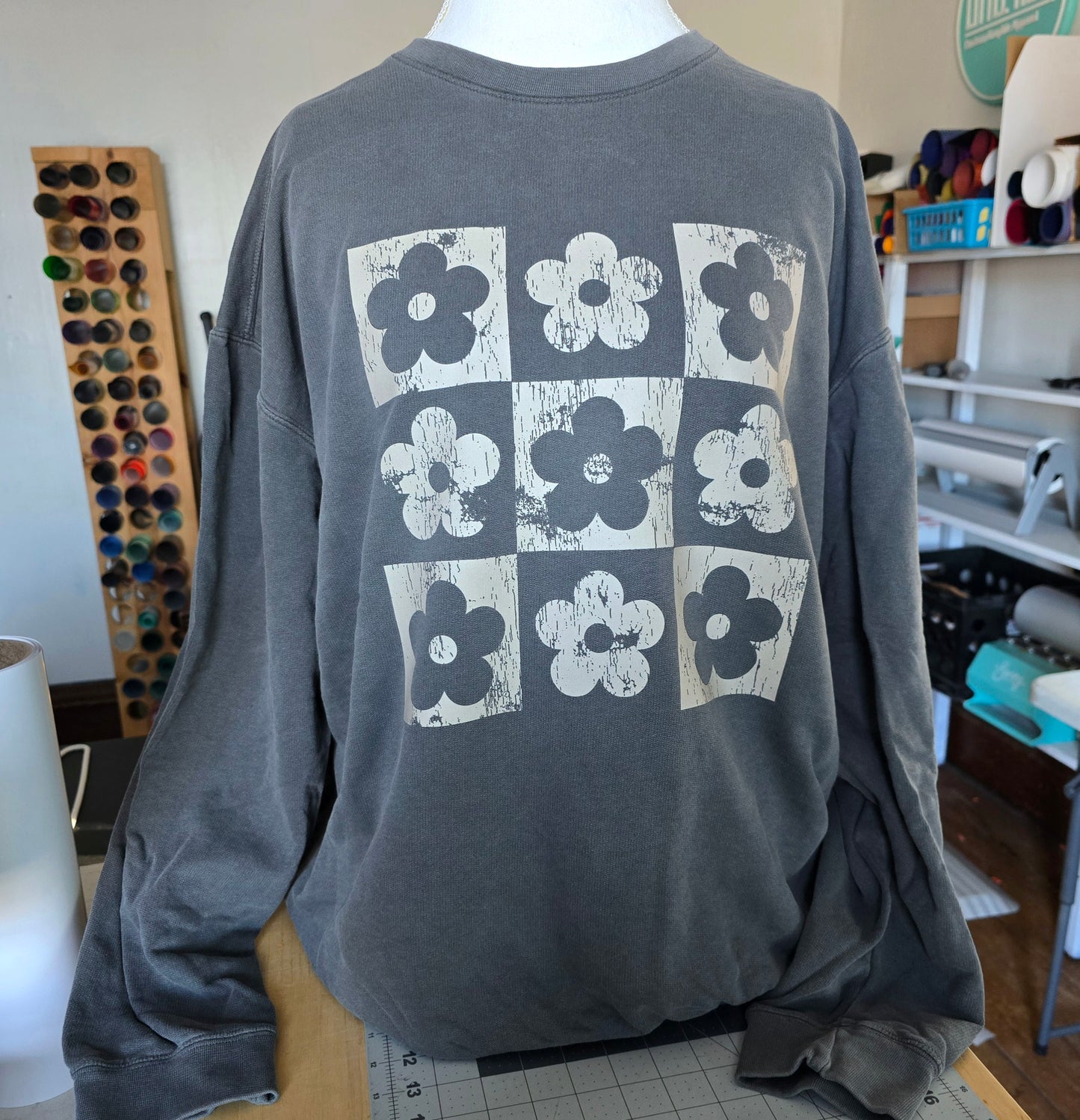 Distressed Boho Flowers